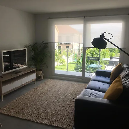 Διαμέρισμα Lm House Raxo